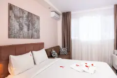 image-slider-with-thumbnail4.jpeg