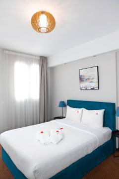 image-slider-with-thumbnail7.jpeg