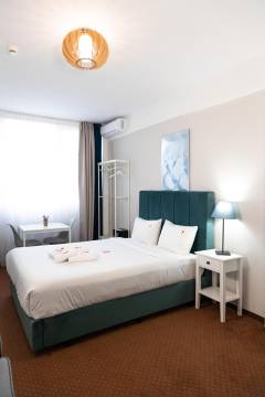 image-slider-with-thumbnail6.jpeg
