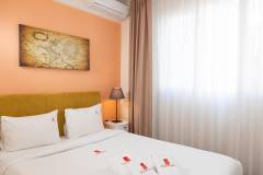 image-slider-with-thumbnail4.jpeg