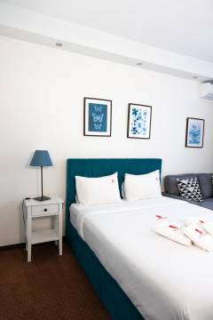 image-slider-with-thumbnail4.jpeg